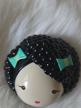 Vintage Harajuku Lovers solid perfume compact in the "Baby" character style 0.04